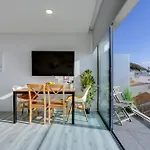 New Seaview Apartamento *